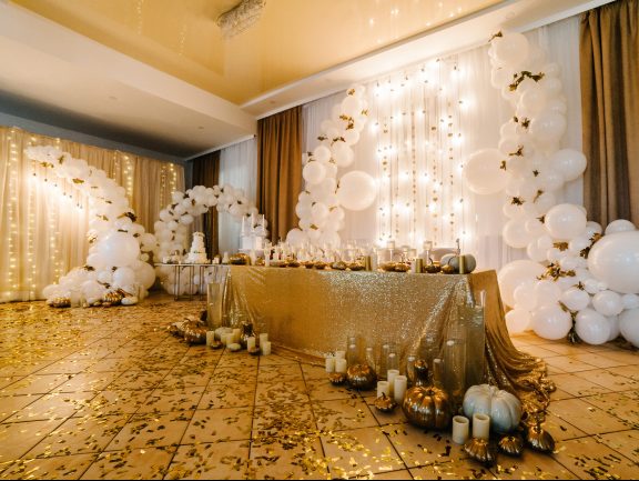 white balloon decorations for wedding in Seattle wa